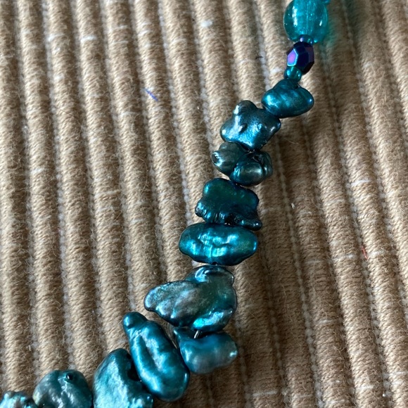 NWT Pewter Bee Necklace w Freshwater Pearls & Czech Fire Polished Glass - Picture 5 of 8